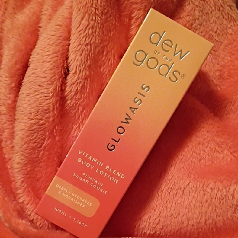 Glowasis Vitamin Blend Body Lotion - Pumpkin Sugar Cookie